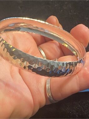 Vintage Hammered Silver Bangle Bracelet Boho Stacking Minimalist Mid Century
